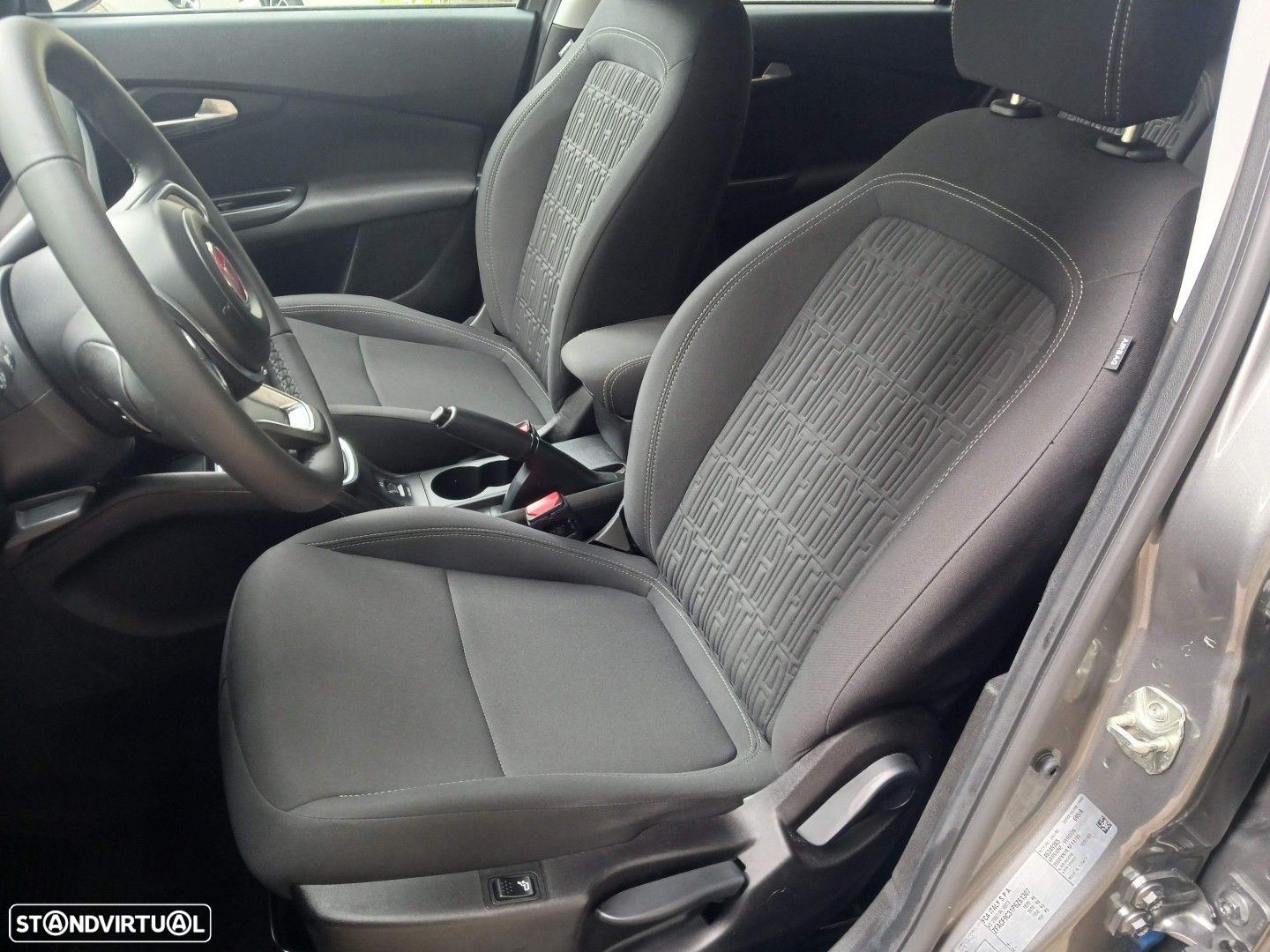 Fiat Tipo Station Wagon Cross 1.0 GSE T3 Cross - 31