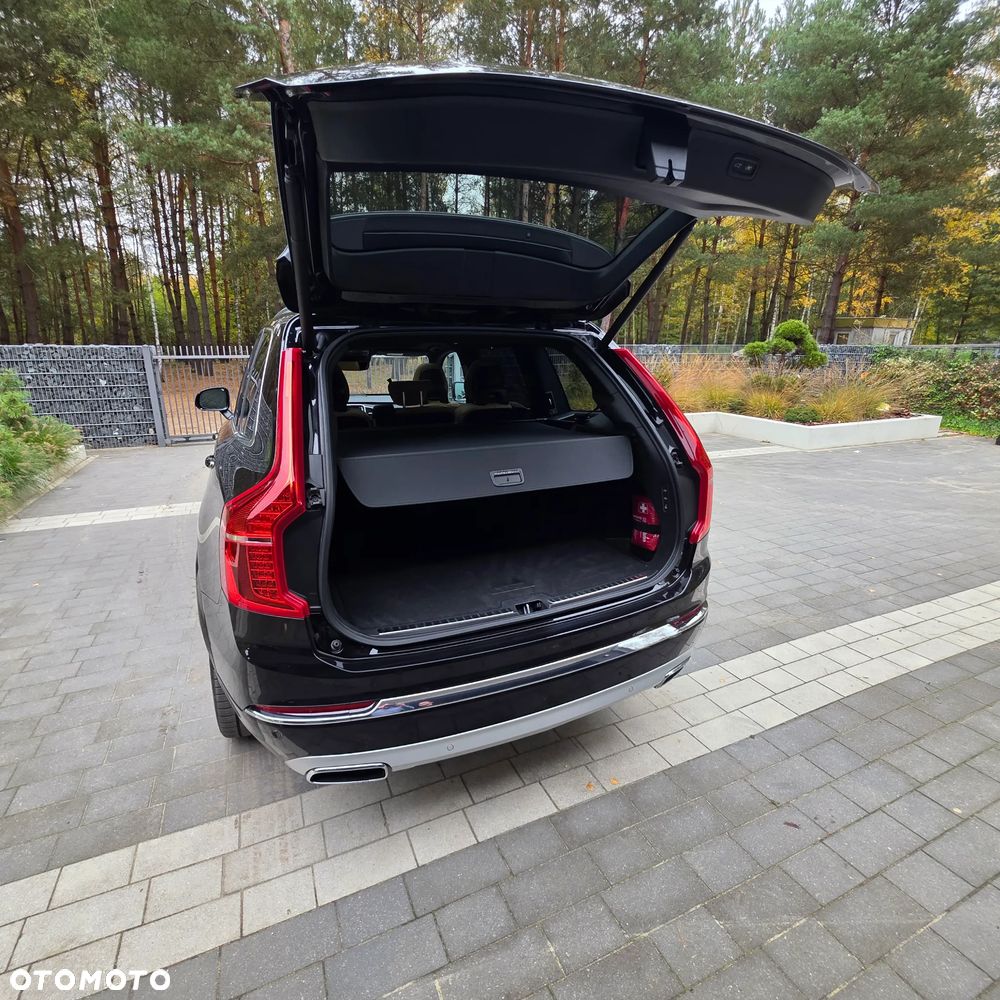 Volvo XC 90 - 16