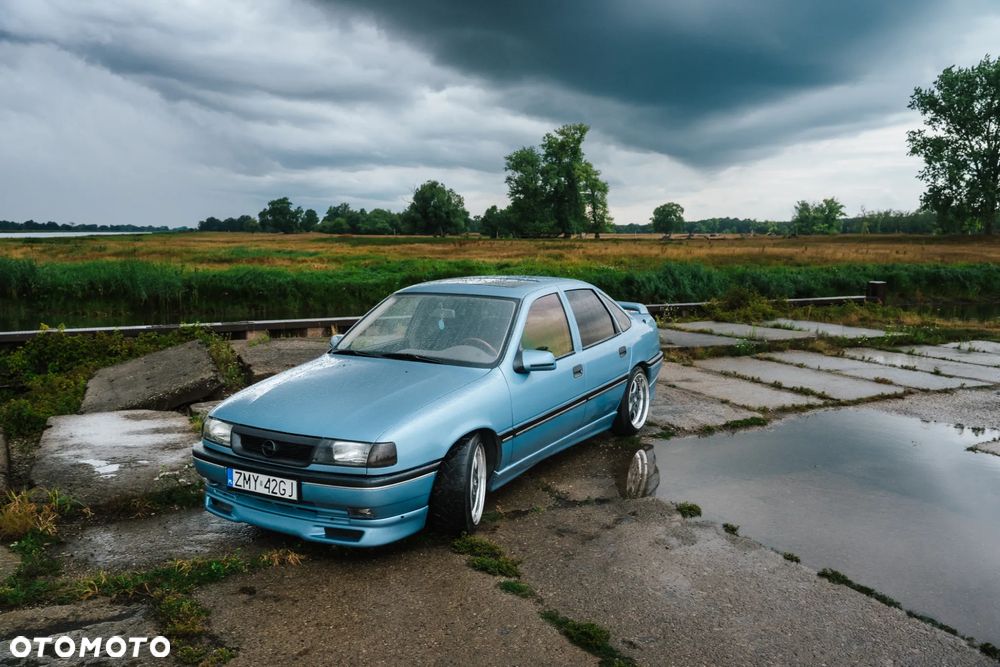 Opel Vectra - 1