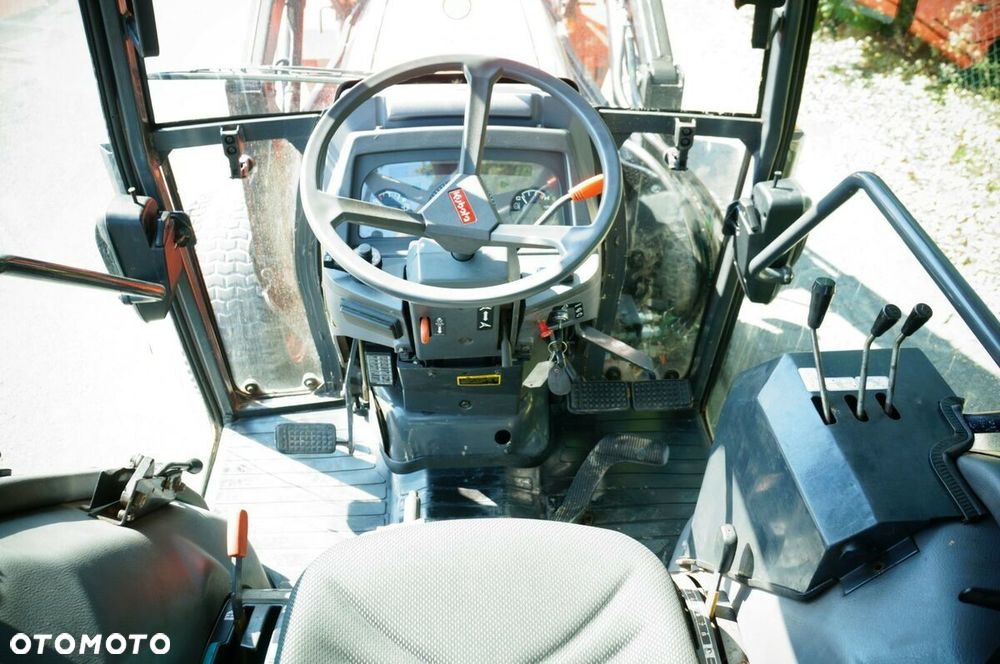 Kubota Kubota L4200 z ładowaczem czołowym 2004  CIĄGNIK ROLNICZY - 8