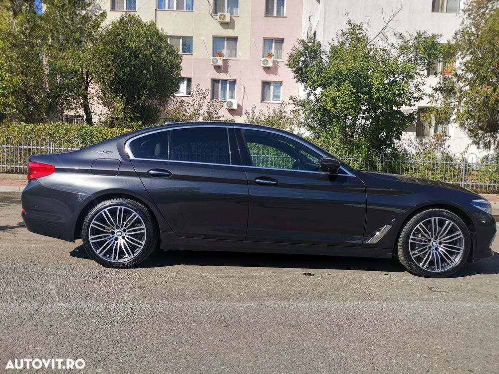 BMW Seria 5 530e xDrive AT PHEV - 24