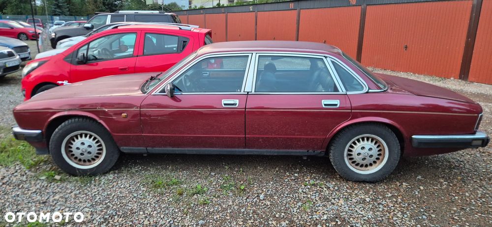Jaguar XJ Soverign 3.2i - 2