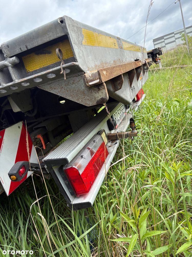 Schwarzmuller RUFA Naczepa niskopodwozie / Najazdy / Platforma / Mocowanie do kontenerów / OCYNK / 2017r / Podnoszona oś - 12