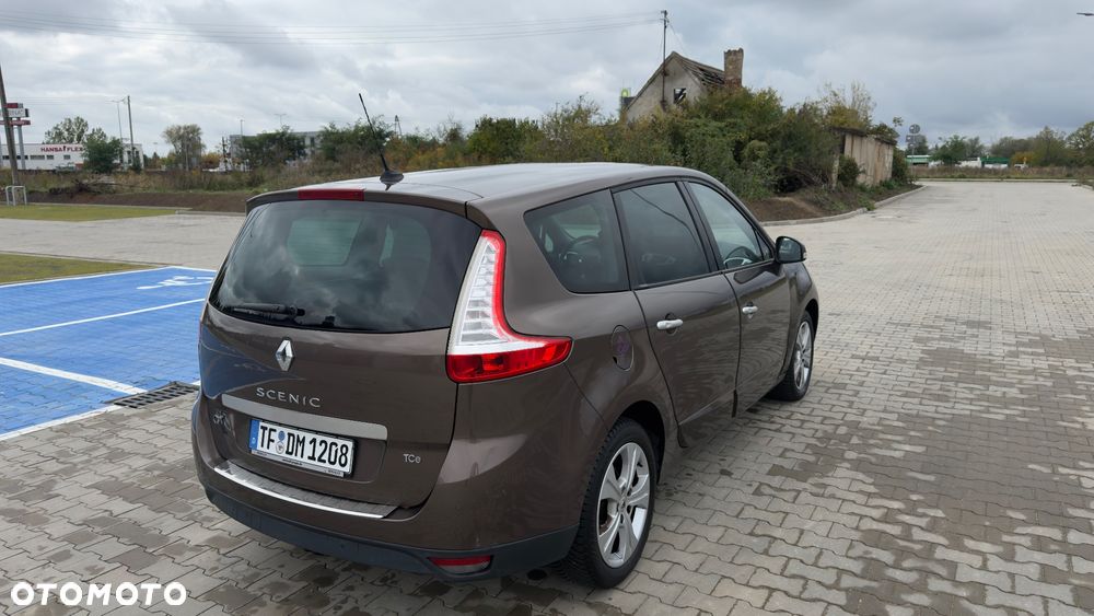 Renault Scenic 1.4 16V TCE Expression - 9