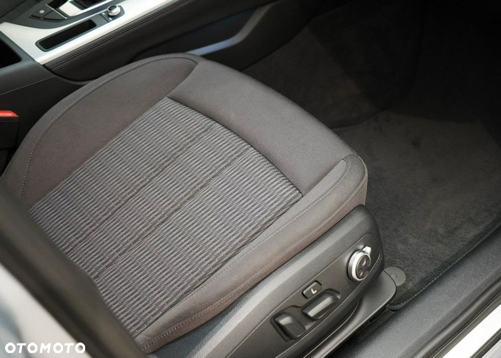 Audi A4 Avant 40 TDI Quattro S tronic - 17