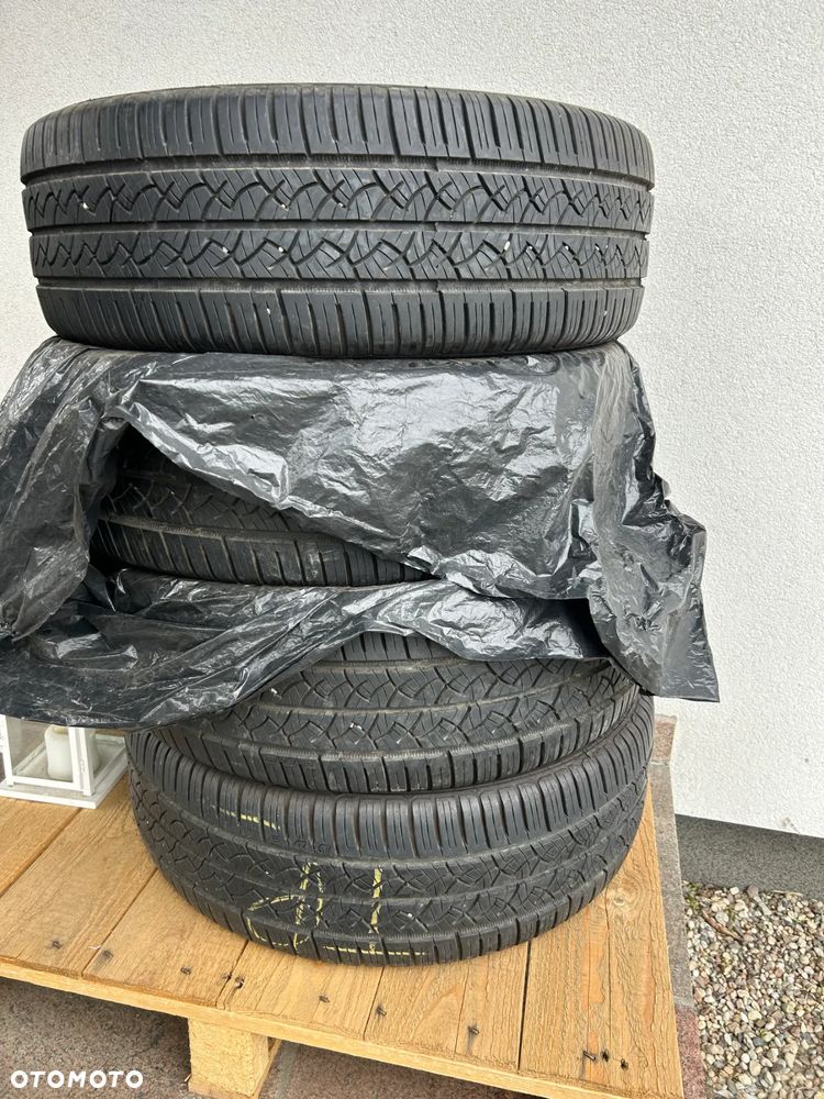 Ford Kuga 2.5 FHEV AWD Titanium - 5