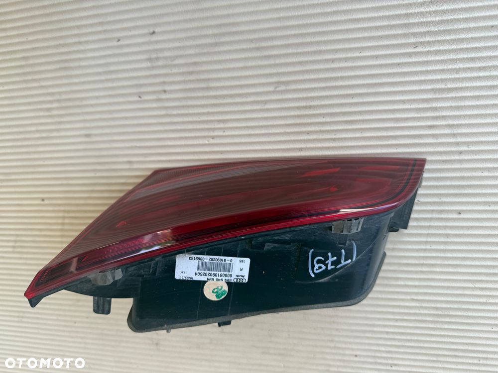 Lampa tylna prawa  Audi A3 S3 8V4945094 - 2