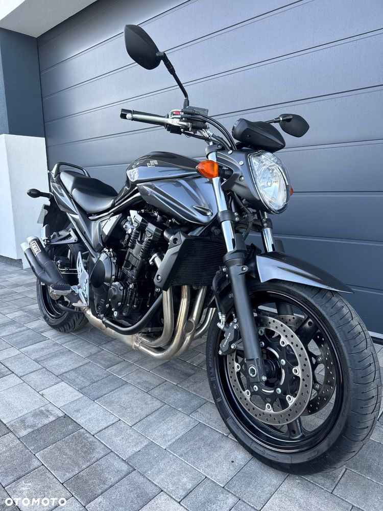 Suzuki Bandit - 12