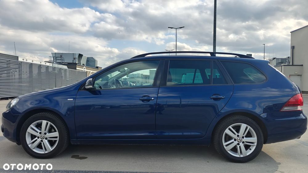 Volkswagen Golf 1.2 TSI DSG MATCH - 8