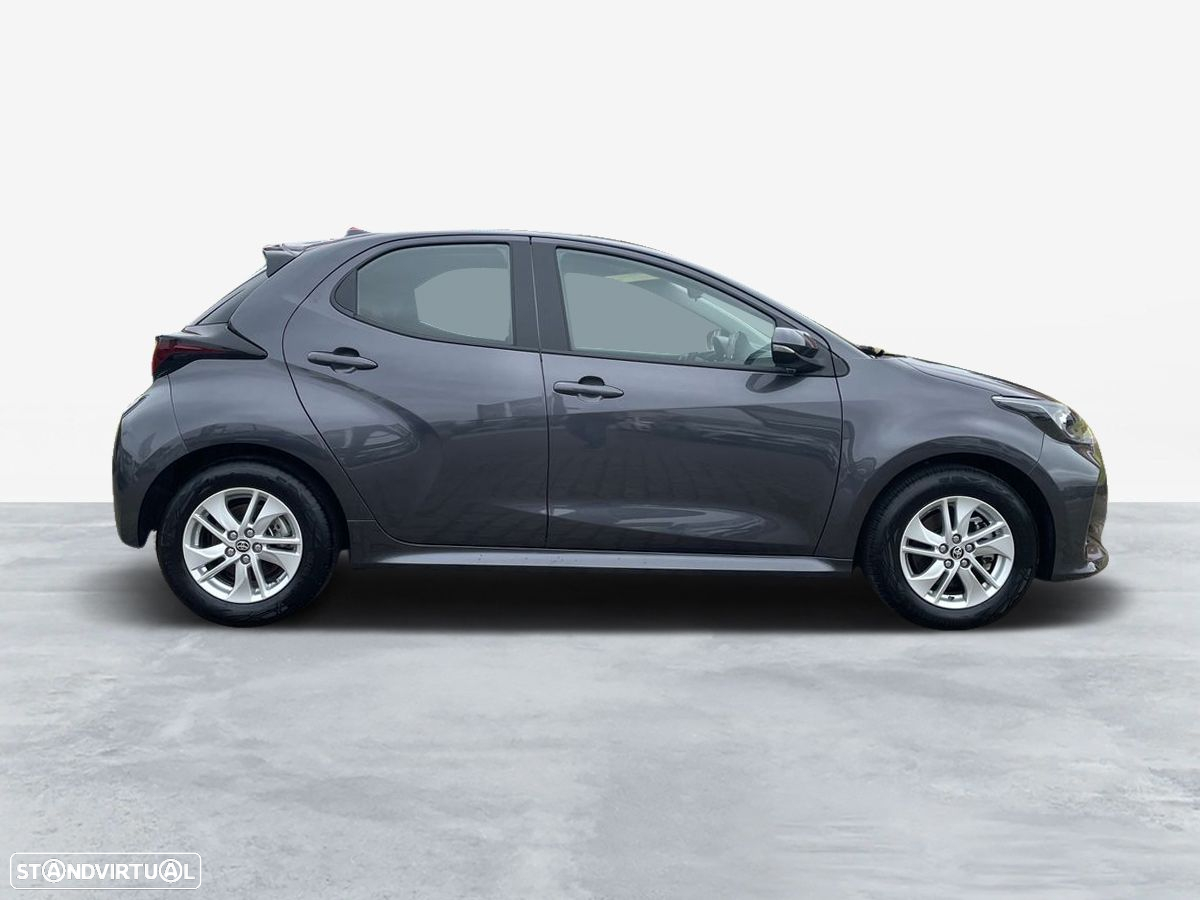 Toyota Yaris 1.5 HDF Comfort Plus - 17