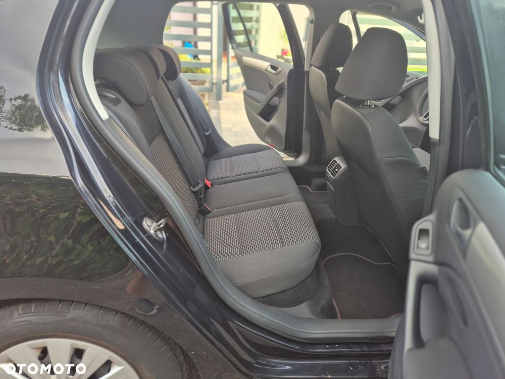 Volkswagen Golf 1.6 Trendline - 18