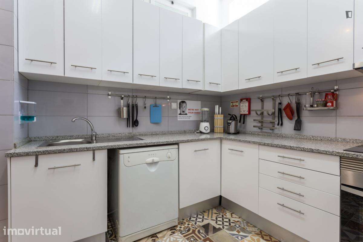 Quarto - localizado em Arroios Lisbon - Grande imagem: 3/36