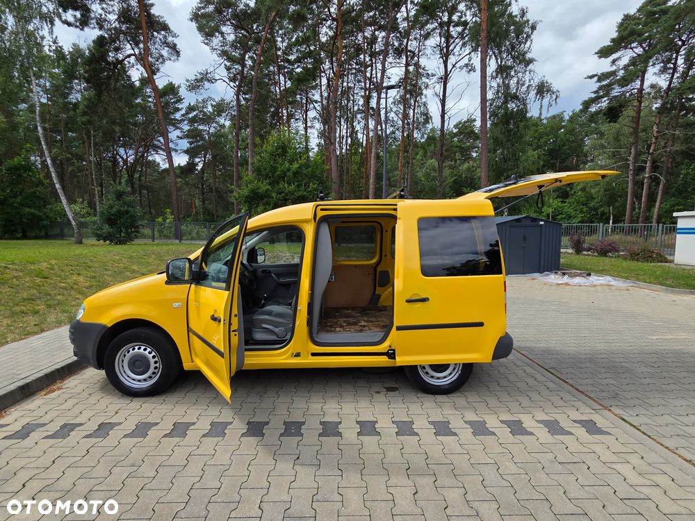 Volkswagen Caddy - 8