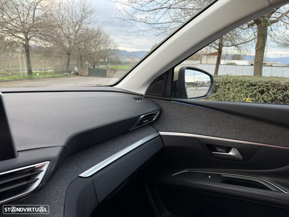 Peugeot 3008 1.6 BlueHDi Allure Grip Control EAT6 - 19