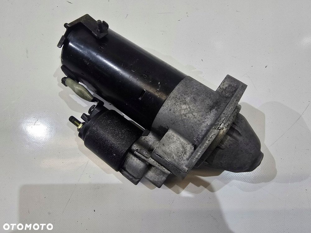 rozrusznik audi a4 b6 1.9tdi 068911024f - 2