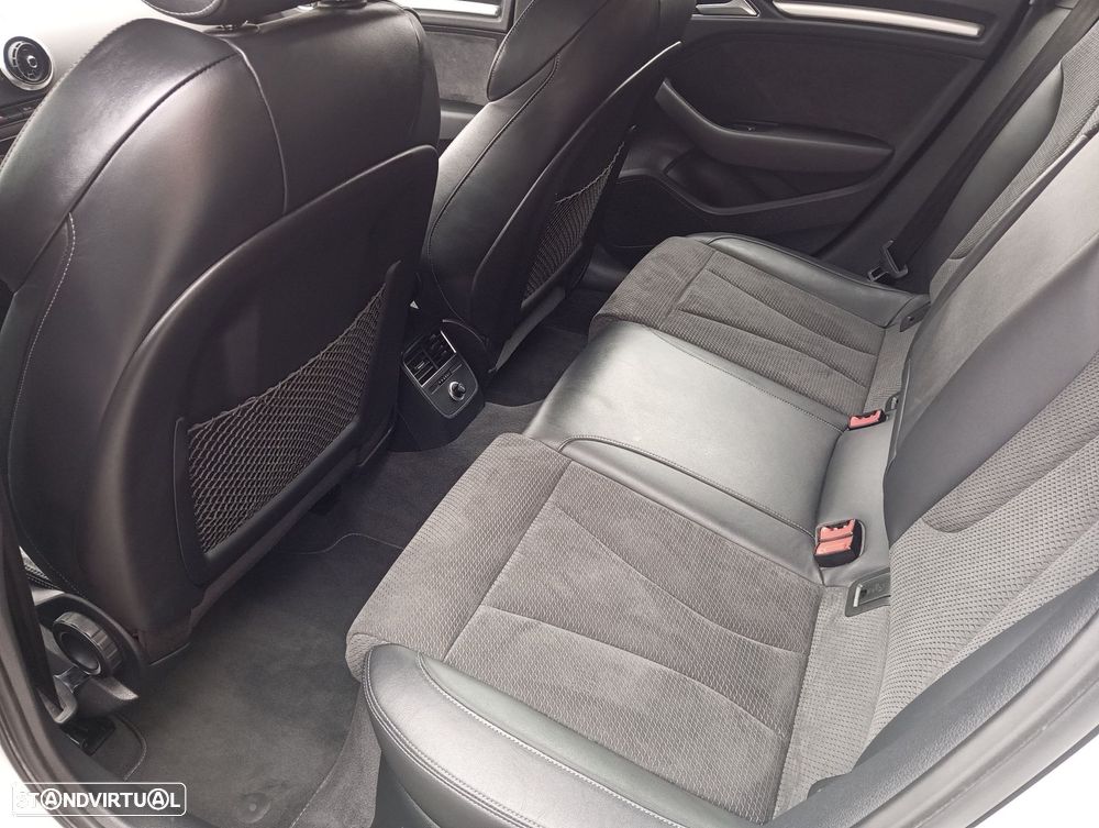 Audi A3 Sportback 35 TFSI S line S tronic - 25
