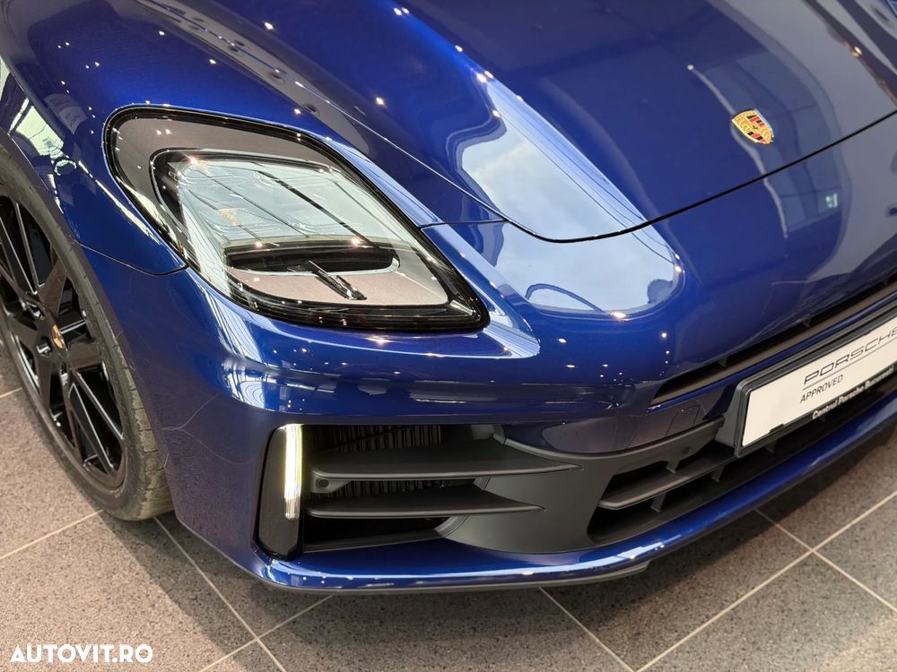 Porsche Panamera 4 E-Hybrid - 10