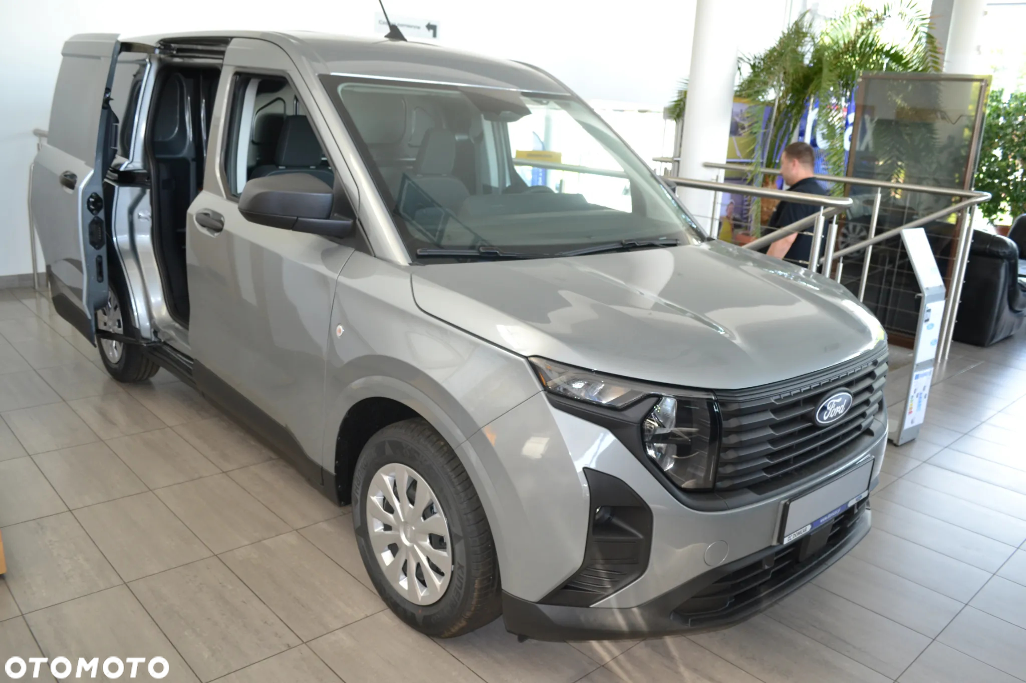 Ford Transit Courier 1,5 l EcoBlue Trend - 4