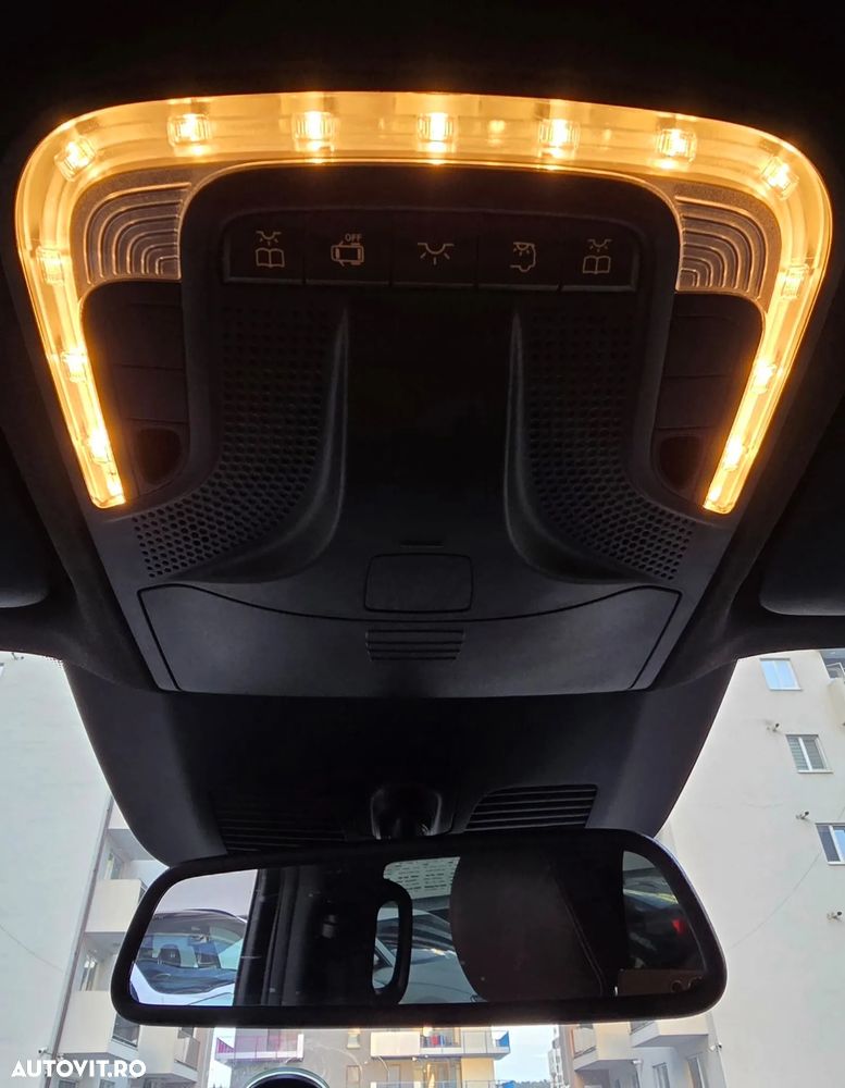 Mercedes-Benz V 250 (BlueTEC) d kompakt 4Matic 7G-TRONIC Edition - 2