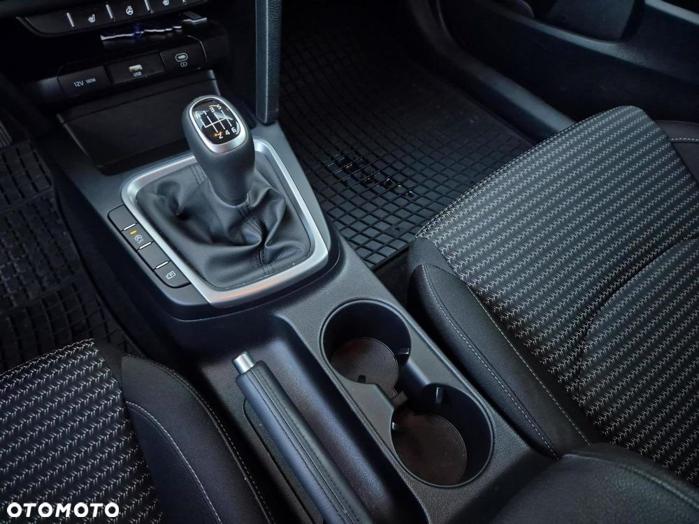 Kia Ceed 1.5 T-GDI M - 17