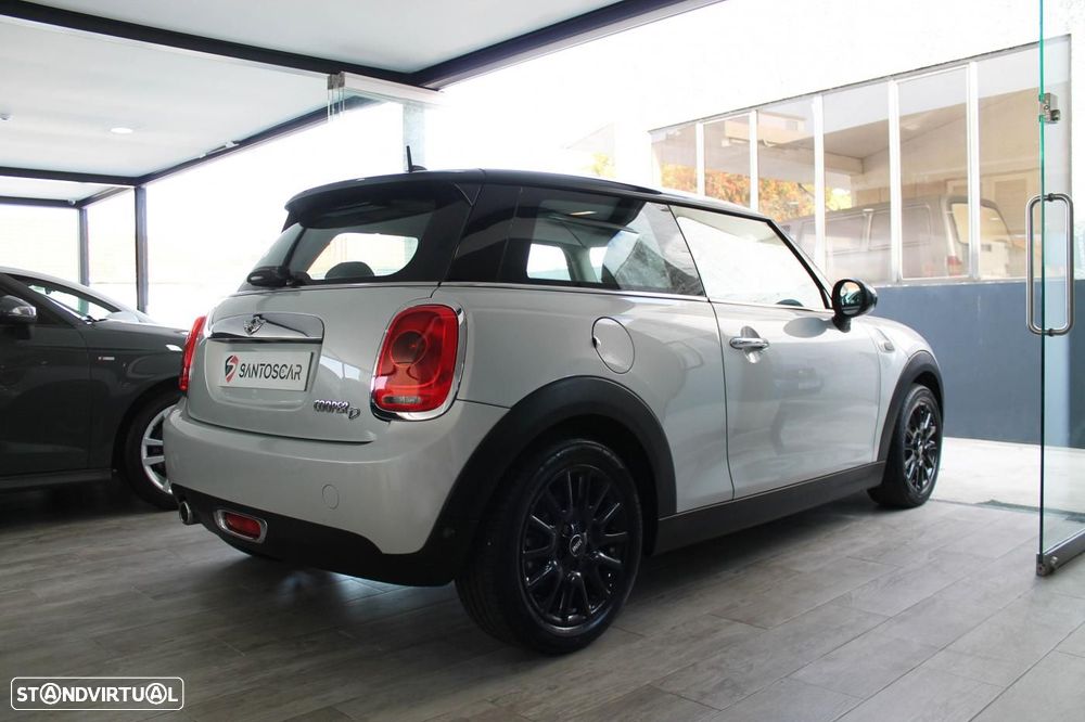 MINI 3 Portas Cooper D - 3