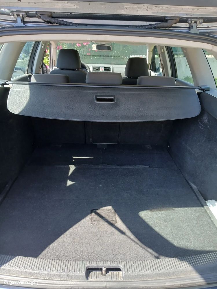 VW Golf Variant 1.9 TDi Confortline - 9