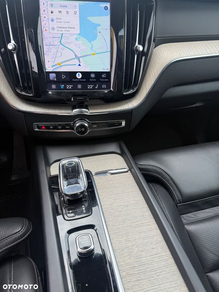 Volvo XC 60 B4 D Inscription - 10