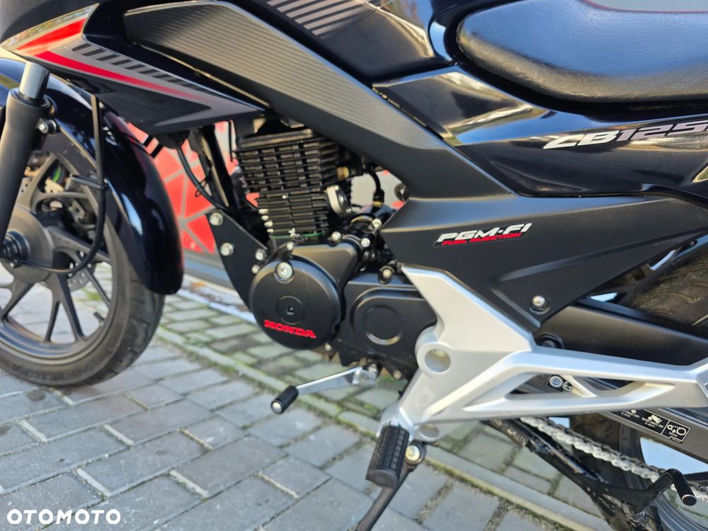 Honda CBF - 12