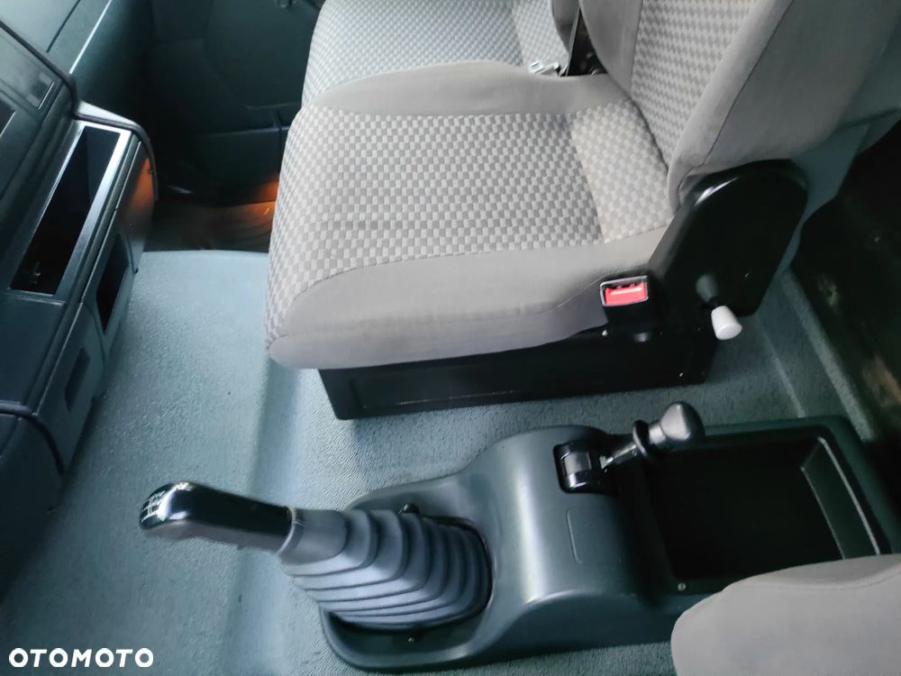 MAN TGM 18.240/ 15.240 TGL 12.240/12.250 AXOR ATEGO Mercedes LE - 19