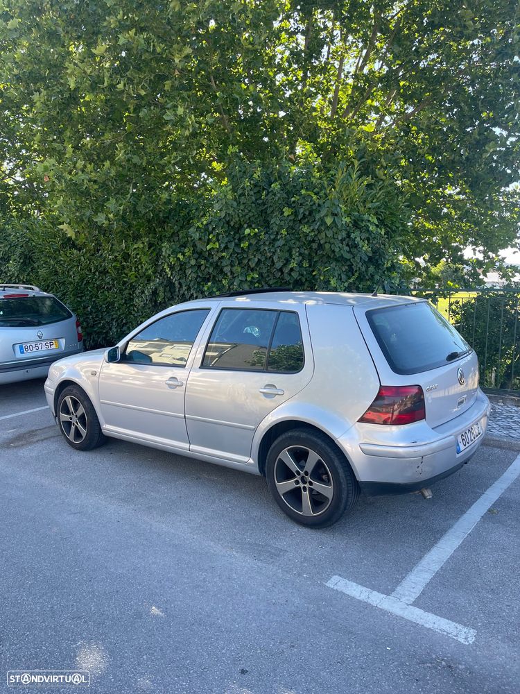VW Golf 1.9 TDi Highline - 1