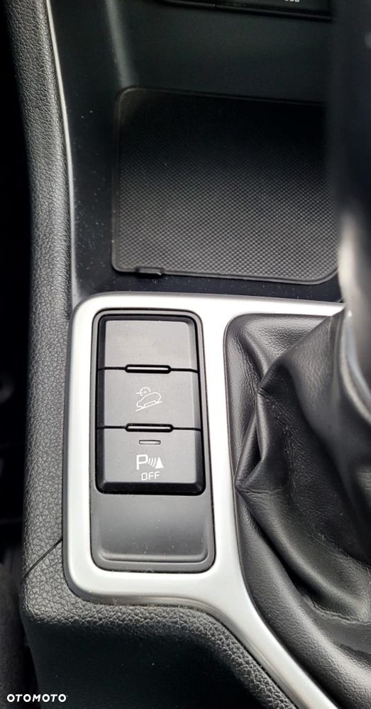 Kia Sportage 1.6 GDI Black Edition 2WD - 33