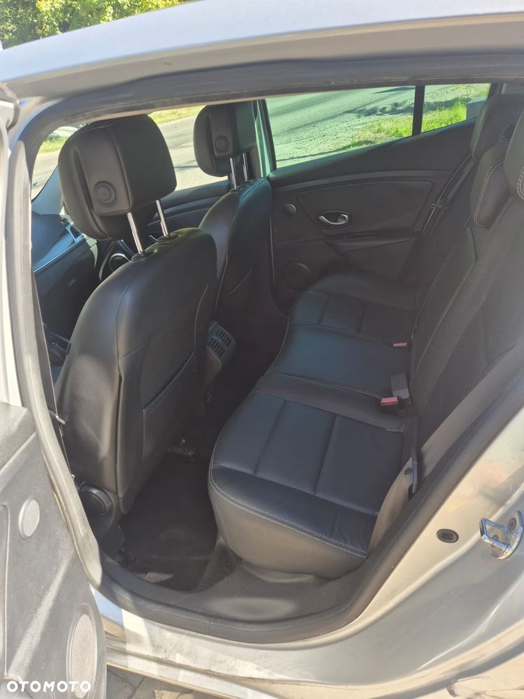 Renault Megane 1.9 dCi Privilege - 16