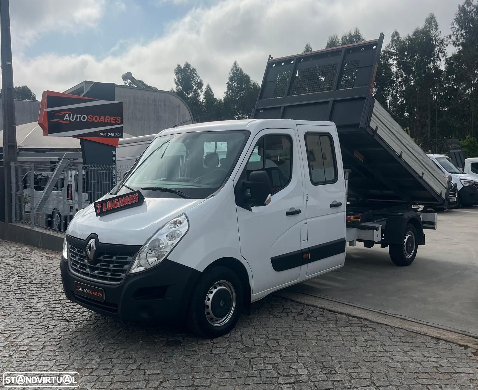 Renault Master 7 Lugares + Basculante - 1