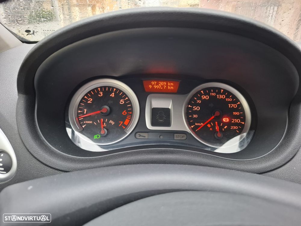 Renault Clio 1.2 16V Dynamique - 2