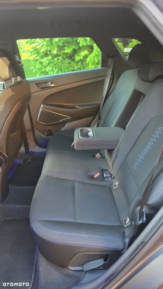 Hyundai Tucson 1.6 GDI BlueDrive GO 2WD - 10