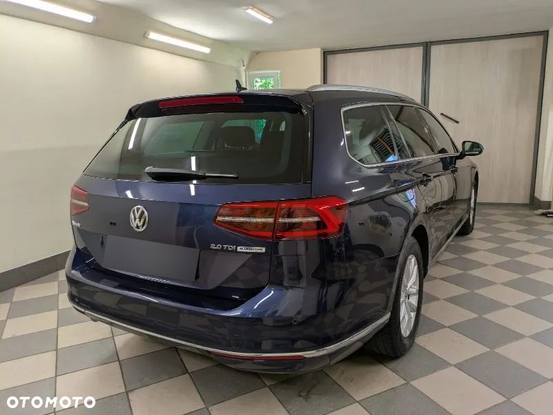 Volkswagen Passat 2.0 TDI BMT Comfortline DSG - 11