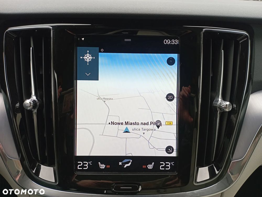 Volvo V60 D4 Momentum Pro - 16