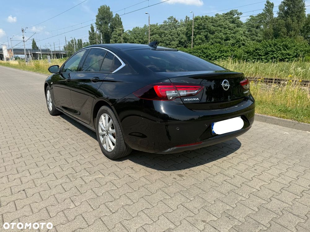 Opel Insignia 1.6 Automatik Exclusive - 2