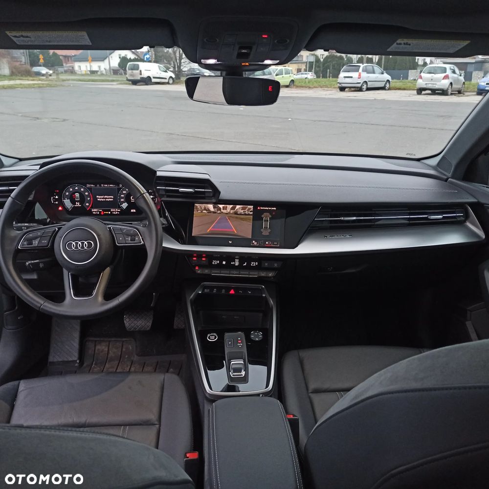 Audi A3 Limousine 40 TFSI quattro S tronic advanced - 11