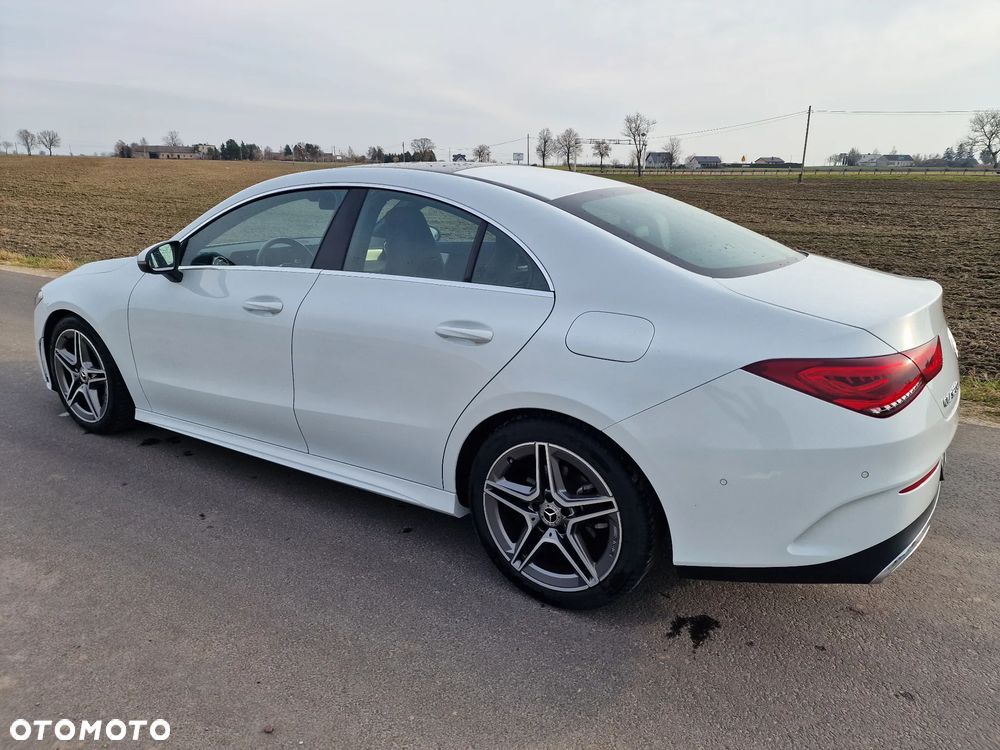 Mercedes-Benz CLA 200 AMG Line 7G-DCT - 7