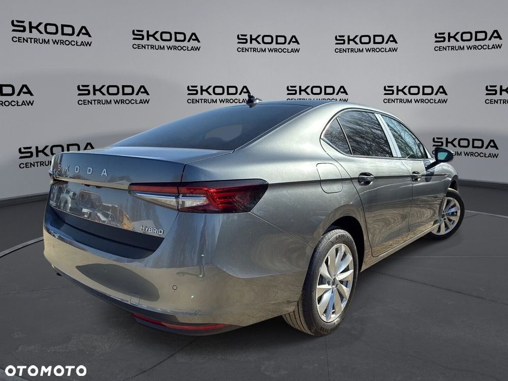 Skoda Superb - 11