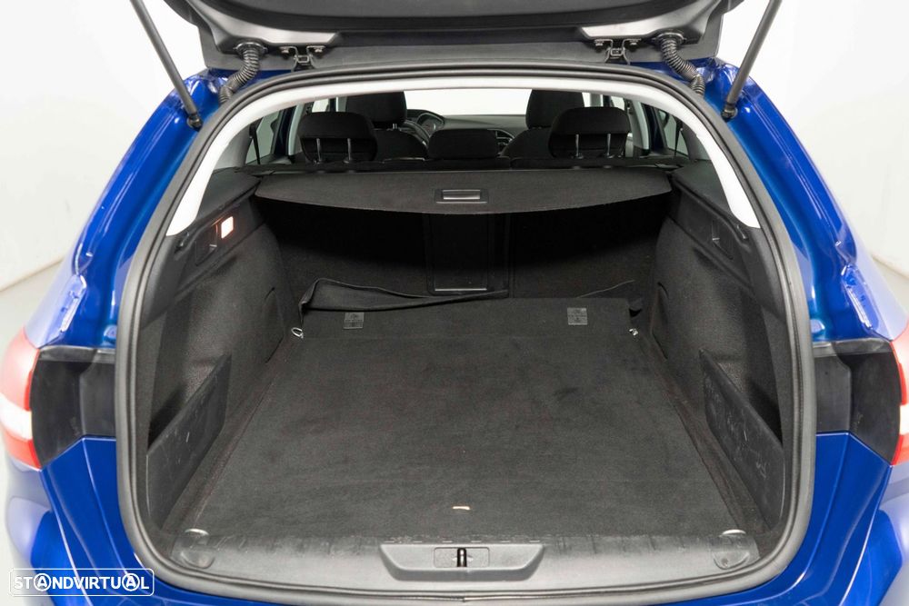 Peugeot 308 SW 1.5 BlueHDi Style - 14