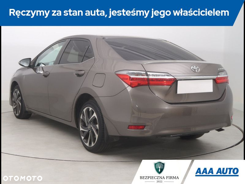 Toyota Corolla - 5