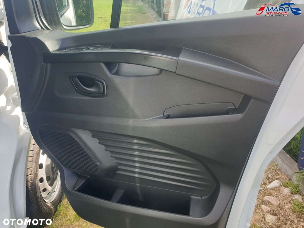 Renault TRAFIC LONG 6 OSÓB KLIMA NAVI - 31
