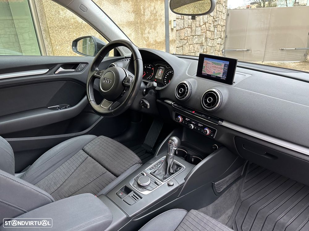 Audi A3 2.0 TDI S-line S tronic - 22