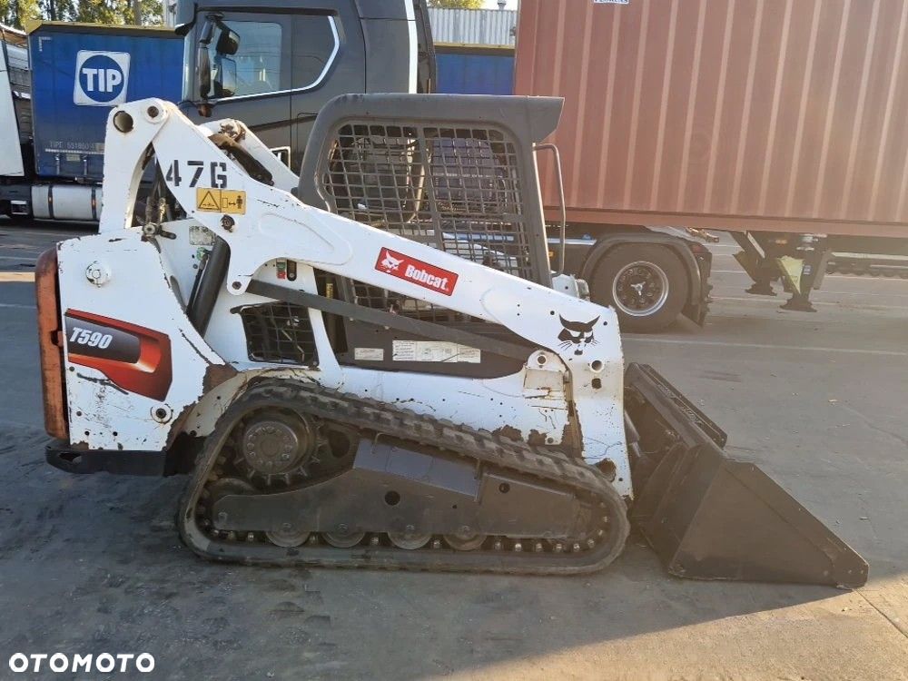 Bobcat T590 - 5