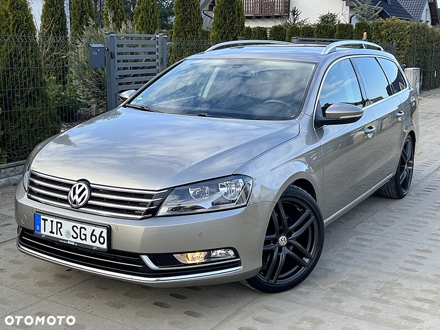 Volkswagen Passat 2.0 TDI Highline - 20