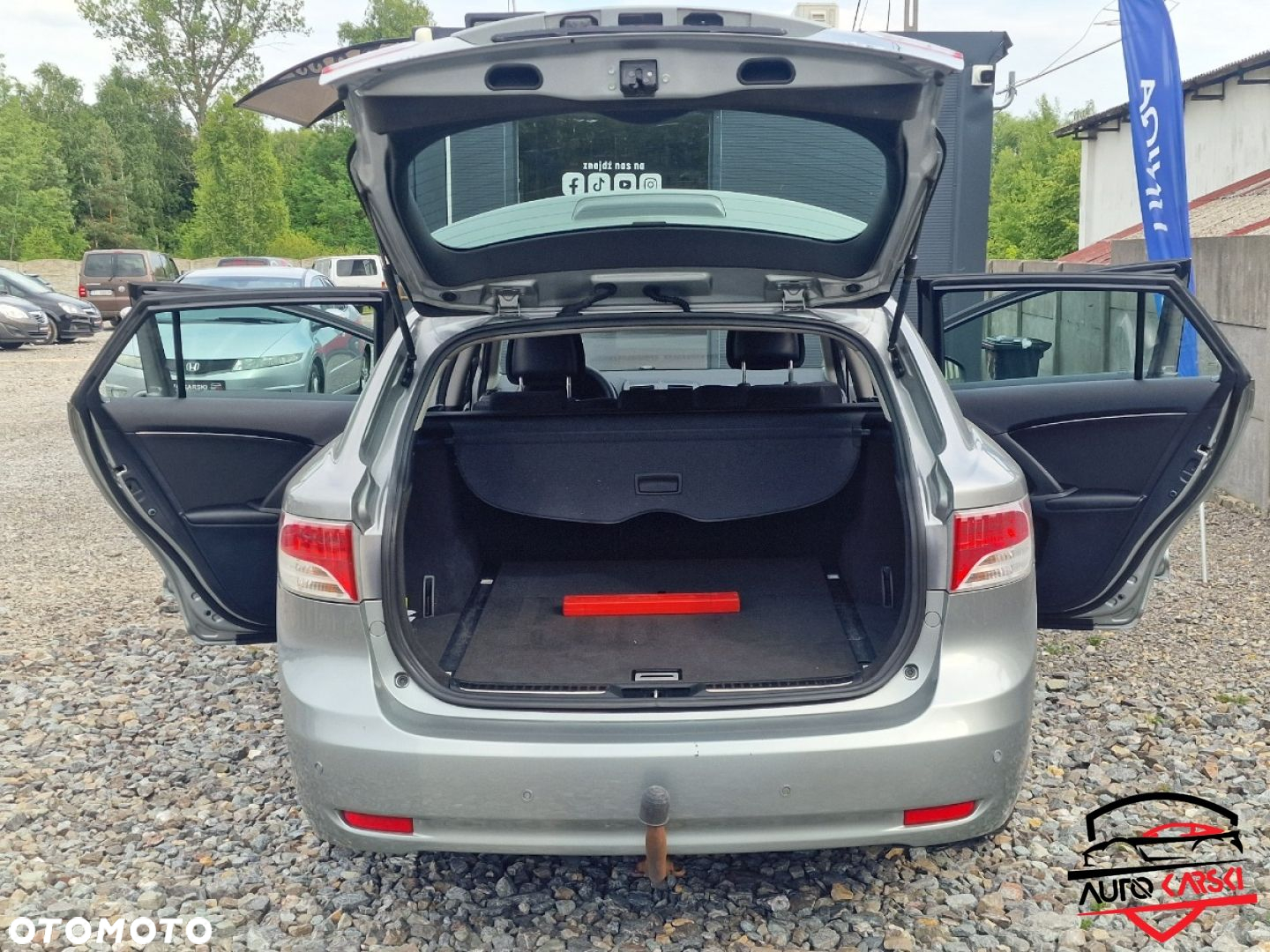 Toyota Avensis - 20