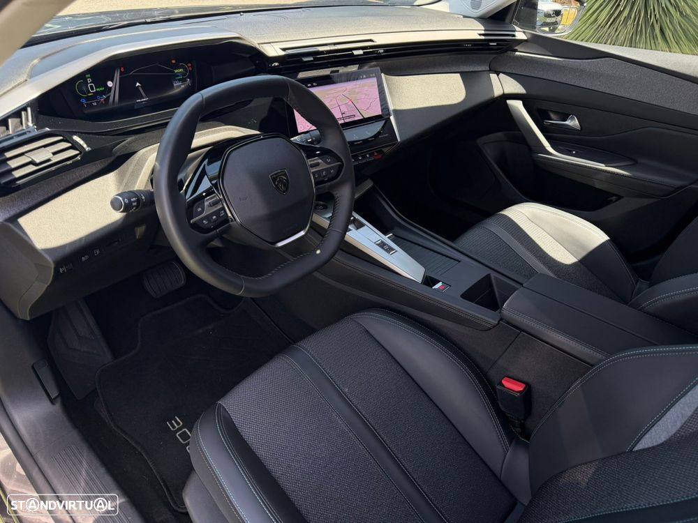 Peugeot 308 SW 1.6 Hybrid Allure Pack e-EAT8 - 2
