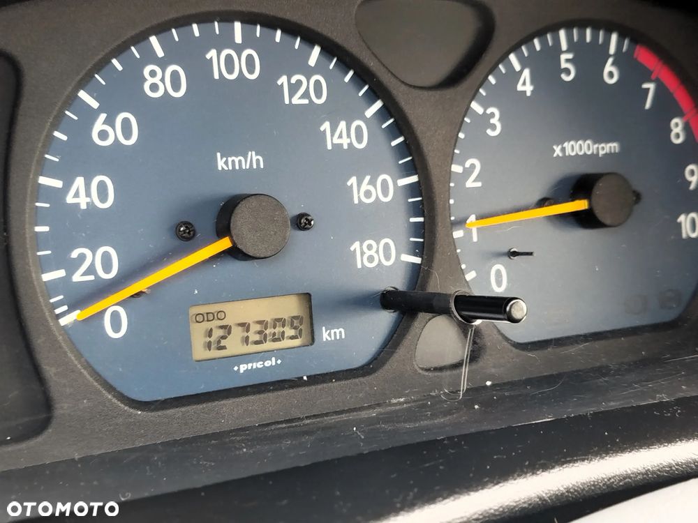 Suzuki Alto 1.1 Comfort - 9